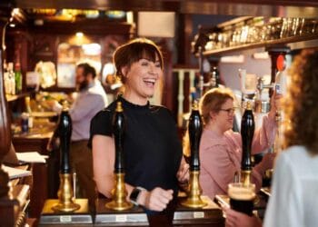 3 dependable UK dividend shares that traders like for passive earnings