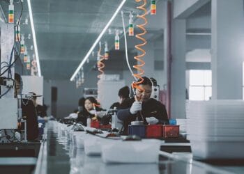 The high-stakes actuality of provide chain vulnerabilities in manufacturing