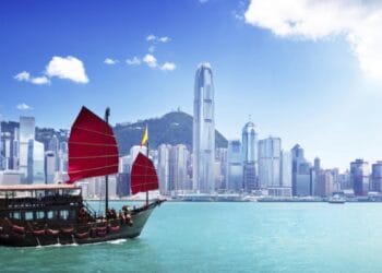 Hong Kong: New re-domiciliation regime comes into impact