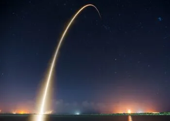 Stellar (XLM) Breakout Eyes 30% Rally – Will It Repeat Final Cycle’s Playbook?