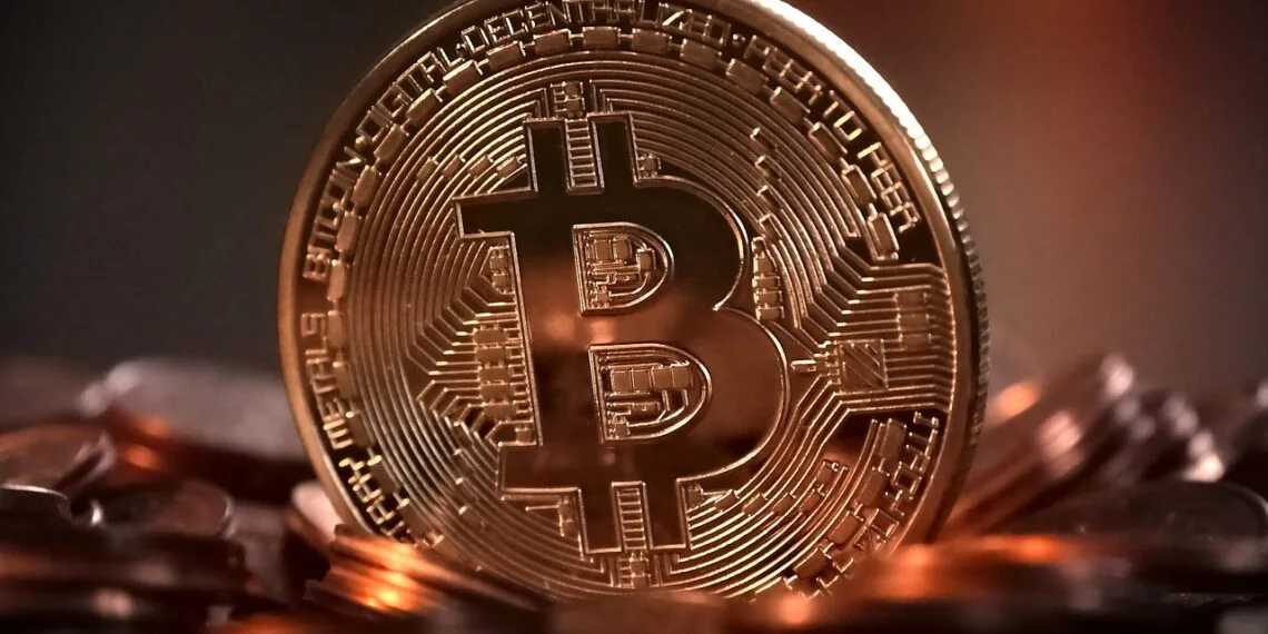 This 7-Yr-Outdated Bitcoin Whale Simply Offered $76M In BTC To Purchase This Altcoin