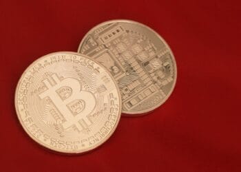 Bitcoin Value Kinds Bearish Night Star Sample On Weekly Chart, However Can Value Go Under $100,000?