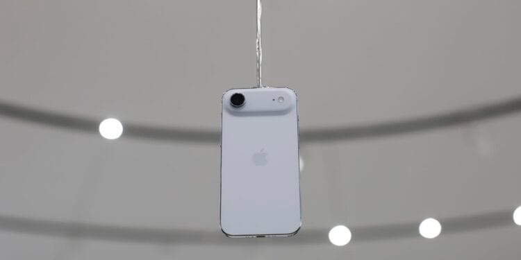 Apple’s iPhone Air gross sales in focus at This fall earnings