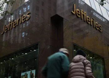 SEC investigates Jefferies over First Manufacturers collapse, report says