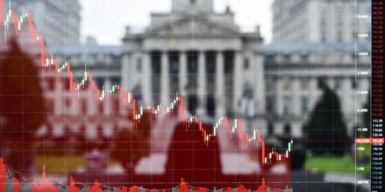 Shutdown Squeeze: How Huge Cash is Compelled to Promote