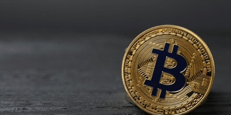 Bitcoin SOPR Reveals Large Revenue-Taking Amid Lengthy-term Holders — Is BTC In Hassle?