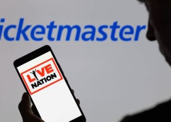 Dwell Nation, Ticketmaster should face sprawling class motion over costs