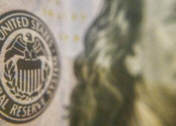 BlackRock strategists count on restricted price cuts in 2026 except labor market cracks