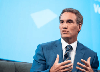 Lower than 10% of workers imagine their bosses are demonstrating ethical management