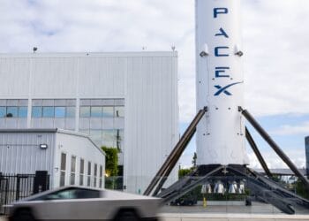 SpaceX launches Starship check flight after prior scrub