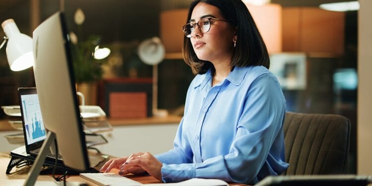 Cybersecurity Coaching: Bridging Information and Motion