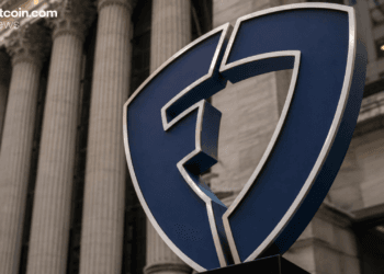 Flutter Restructures US Operations as FanDuel CEO Howe Departs With $4.37M Severance