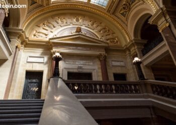Wisconsin Federal Decide Fingers Tribes First IGRA Win Towards Kalshi Sports activities Bets